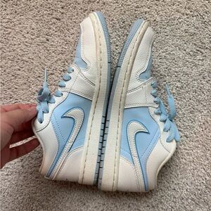 Nike Jordan Women’s Sneakers